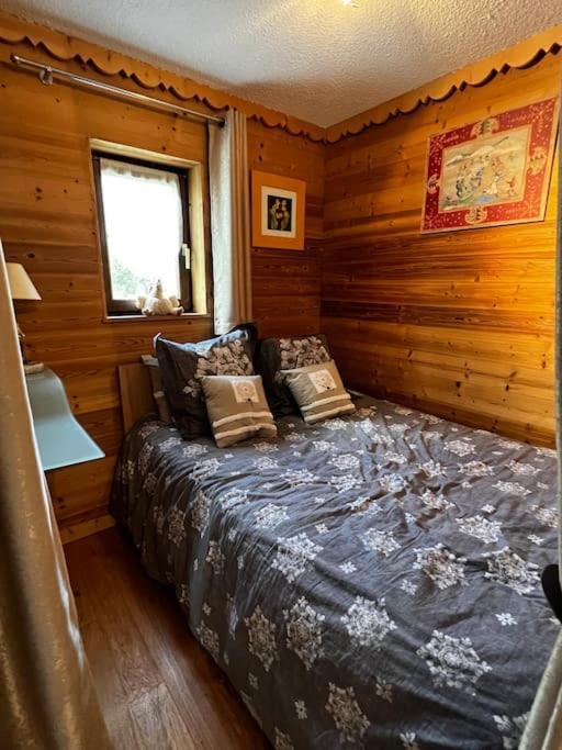 Appartement La Clusaz Avec Terrasse Sur Les Pistes De Ski Manigod Esterno foto