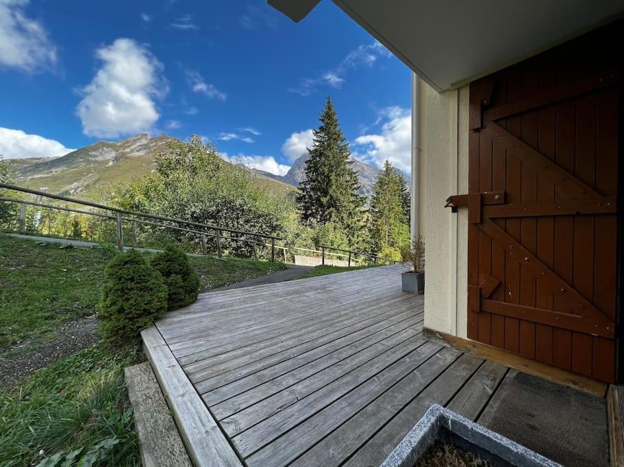 Appartement La Clusaz Avec Terrasse Sur Les Pistes De Ski Manigod Esterno foto